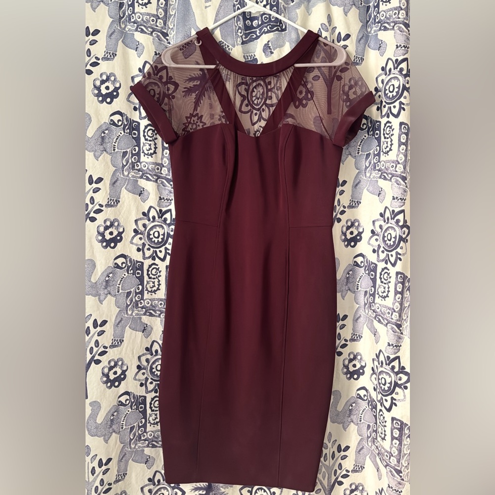 Maggie London maroon size 10p cocktail dress.